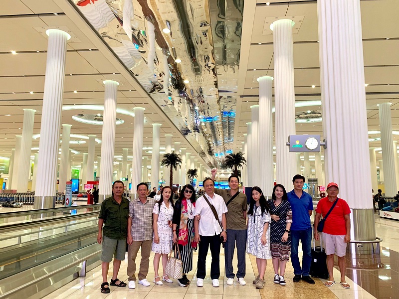 Hình ảnh đoàn đi Dubai khởi hành 5/8/2019