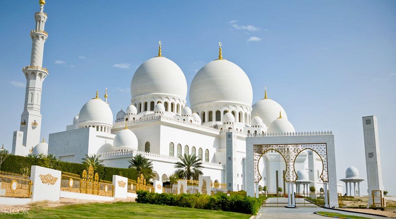 DUBAI – GLOBAL VILLAGE - SA MẠC SAFARI  - ABU DHABI – VƯỜN HOA MIRACLE 6N5Đ (Mã tour: NNHANDB-PT01)
