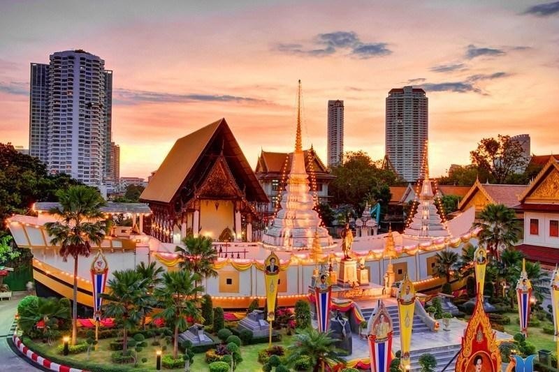 HÀ NỘI – BANGKOK – SAFARI WORLD – ALCAZA SHOW – PATTAYA - WAT ARUN – BAIYOKE SKY - BANGKOK – HÀ NỘI 4N3Đ 