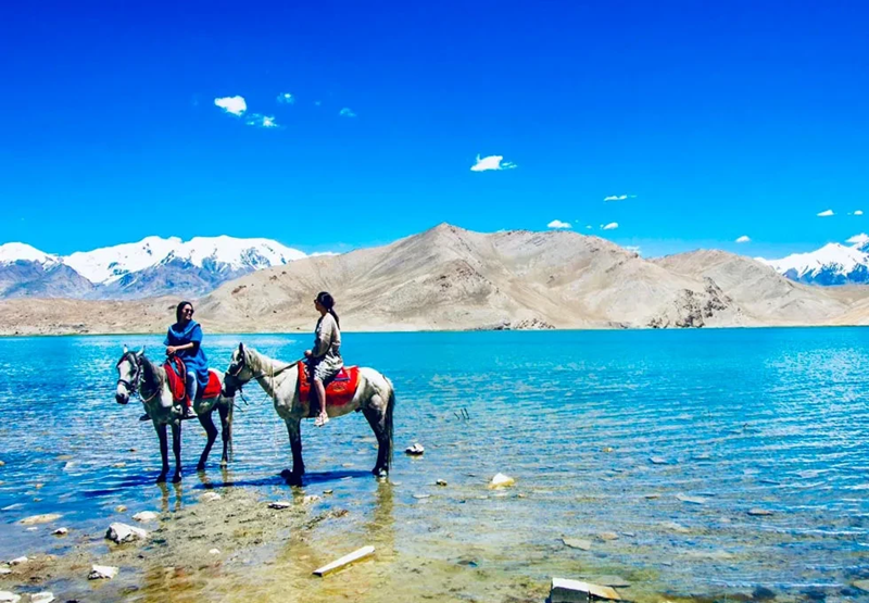 HÀ NỘI – URUMQI – KANAS BURQIN – HEMU – YINING 8N7Đ (Mã tour: NNHANTQTC-CT04)
