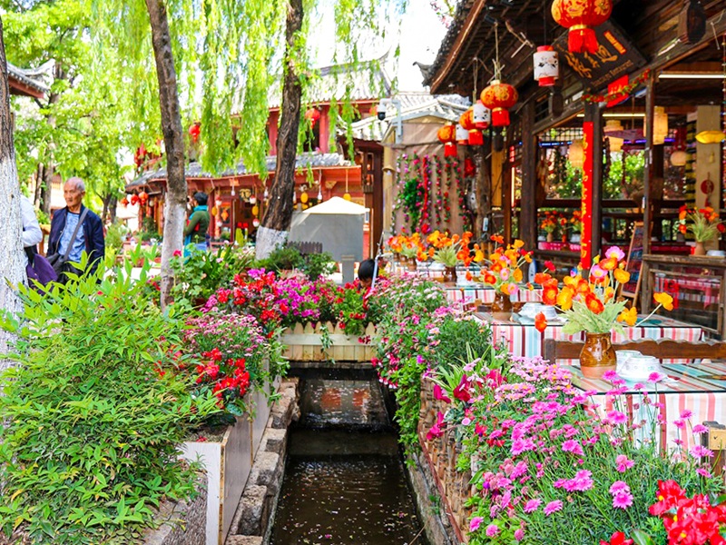 HÀ NỘI - CÁT BI- LỆ GIANG - ĐẠI LÝ - SHANGRILA NO SHOPPING 6N5Đ (Mã tour: NNHANTQLG-CT05)