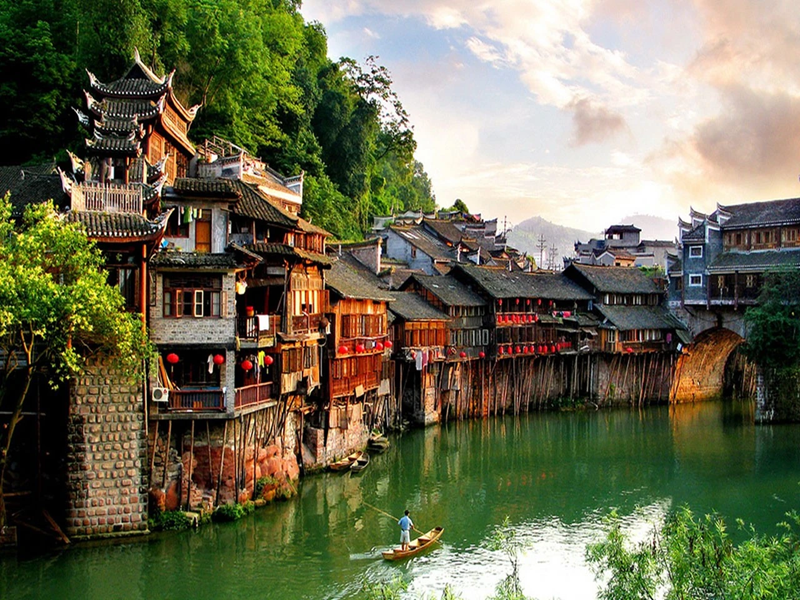 HÀ NỘI - HỮU NGHỊ QUAN - NAM NINH - THANH TÚ SƠN THÁI BÌNH CỔ TRẤN - TƯƠNG TƯ CỔ TRẤN - NAM NINH CHI DẠ 3N2Đ (Mã tour:  NNHANTQNN-CT01)