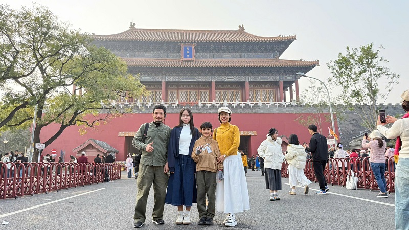 Hình ảnh ghép đoàn đi Bắc Kinh khởi hành ngày 24/10/2025