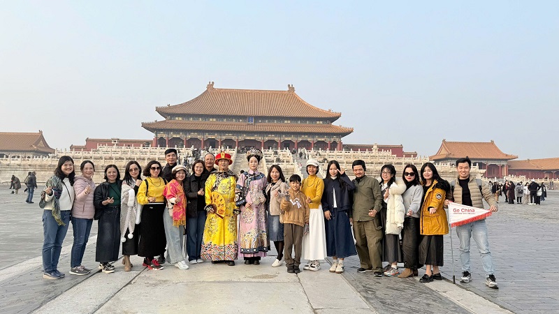 Hình ảnh ghép đoàn đi Bắc Kinh khởi hành ngày 24/10/2025