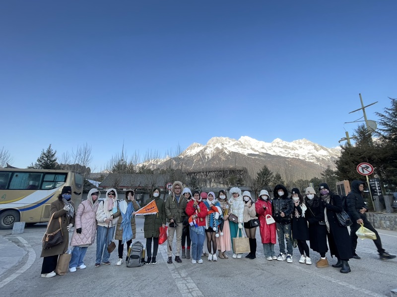 Hình ảnh đoàn đi Lệ Giang - ShangriLa khởi hành 08/03/2024