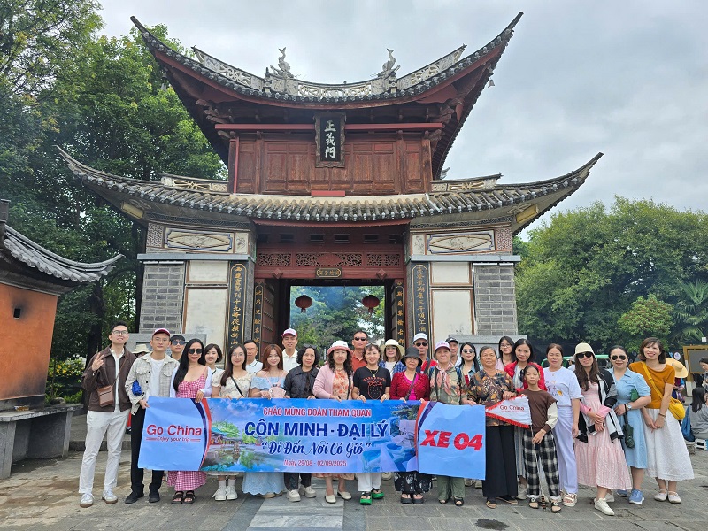 Hình ảnh đoàn khởi hành đi Côn Minh - Đại Lý ngày 29/08/2025