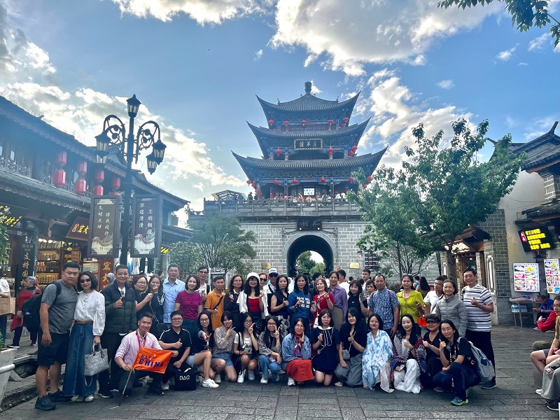 Hình ảnh đoàn đi Lệ Giang khởi hành 10/5/2025