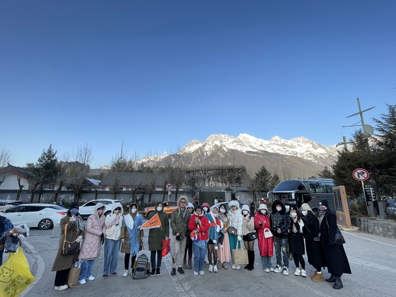 Hình ảnh đoàn đi Lệ Giang - ShangriLa khởi hành 08/03/2024