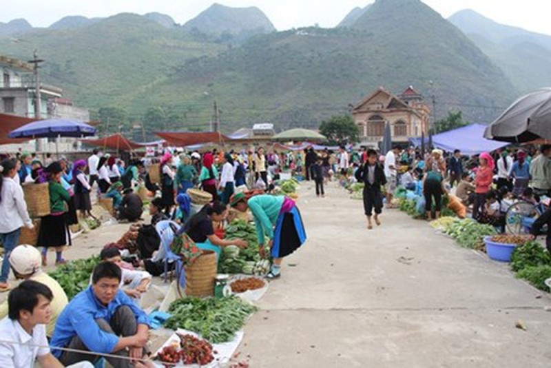 Kinh nghiệm du lịch Chợ Quyết Tiến Hà Giang