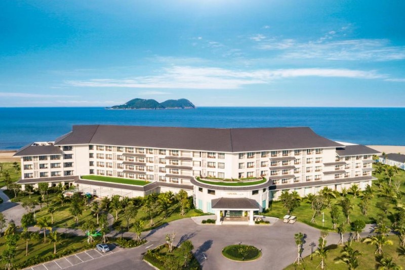 Meliá Vinpearl Cua Hoi Beach Resort 5*